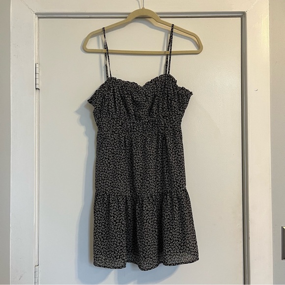 Madewell Black White Mini Dress Sophia Cami Tiered Mini Dress in Micro Daisy 2 - Picture 3 of 11